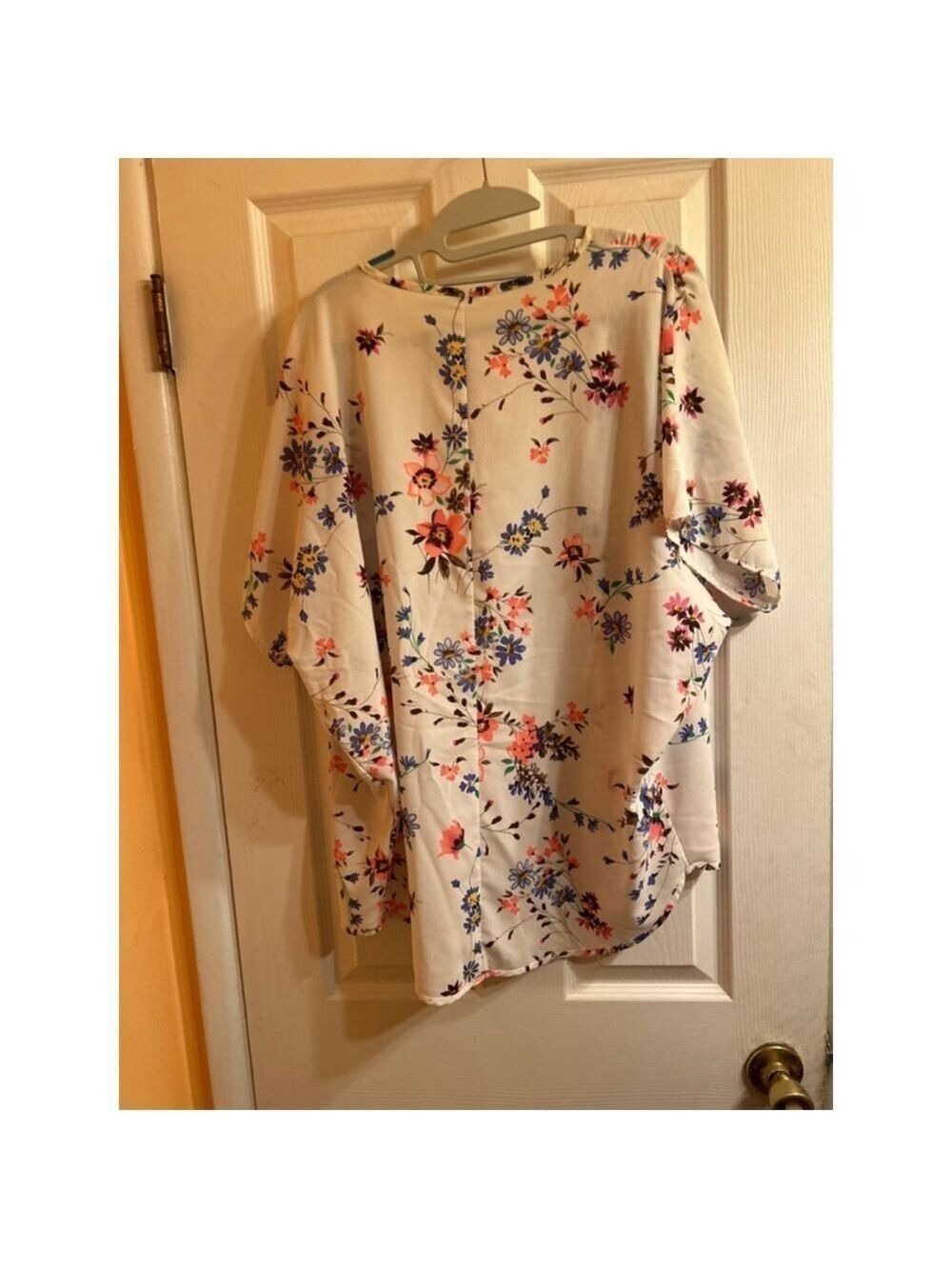 Olive Tree Floral Kimono Size S White Multi-color